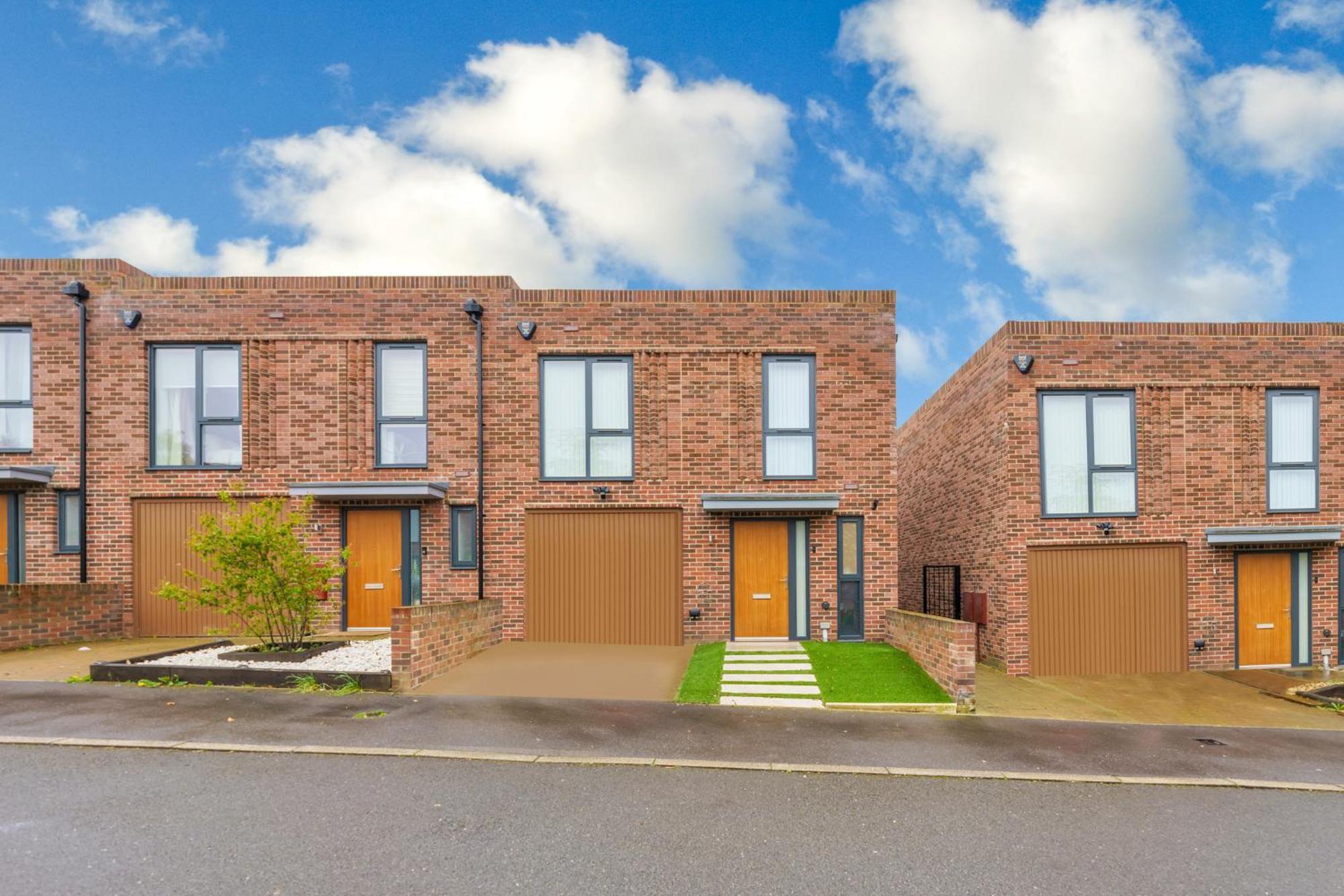 3 Bedroom House In Bricket Wood, St Alban ワトフォード エクステリア 写真